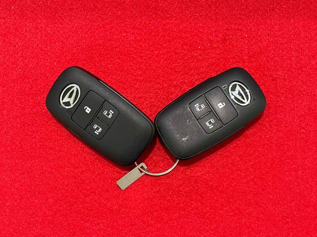 タントカスタムＲＳ　パノラマモニター対応カメラ　アルミホイールＬＥＤヘッドランプ　パワースライドドアウェルカムオープン機能　運転席ロングスライドシ−ト　助手席ロングスライド　助手席イージークローザー　１５インチアルミホイールキーフリーシステム（広島県）の中古車