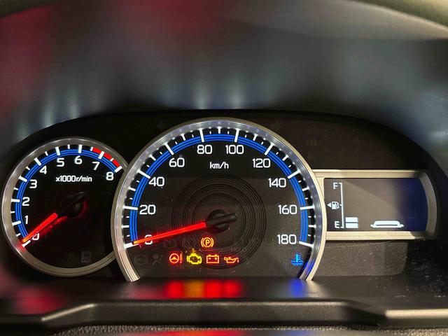 トールカスタムＧ　　　１０００ｃｃ　　両側パワースライドドアＬＥＤヘッドランプ・フォグランプ　　１４インチアルミホイール　オートライト　プッシュボタンスタート　クルーズコントロール　　コーナーセンサー　パワースライドドア　キーフリーシステム（広島県）の中古車