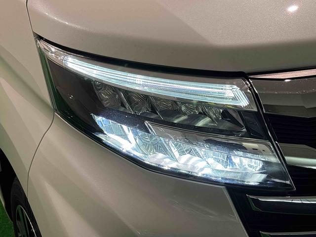 トールカスタムＧ　　　１０００ｃｃ　　両側パワースライドドアＬＥＤヘッドランプ・フォグランプ　　１４インチアルミホイール　オートライト　プッシュボタンスタート　クルーズコントロール　　コーナーセンサー　パワースライドドア　キーフリーシステム（広島県）の中古車
