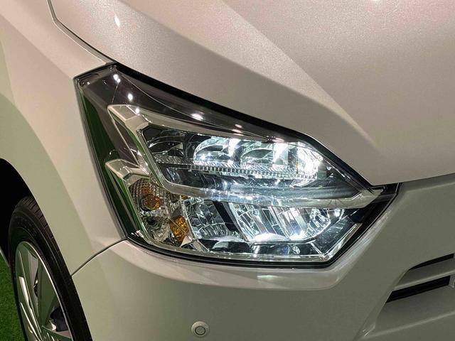 ミライースX SAIII バックモニター対応 電動格納ドアミラーLEDヘッドランプ セキュリティアラーム コーナーセンサー 14インチフルホイールキャップ キーレスエントリー 電動格納式ドアミラー ショツピングフック マニュアルエアコン(広島県)の中古車