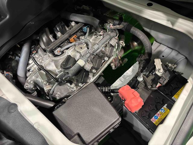 ハイゼットカーゴＤＸ　令和７年式　保証ありキーレスエントリー　マニュアルエアコン　運転席・助手席パワーウインドウ　オートライト　ハンド式サイドブレーキ　ハロゲンヘッドライト　アイドリングストップ機能　　　テンパータイヤ（広島県）の中古車