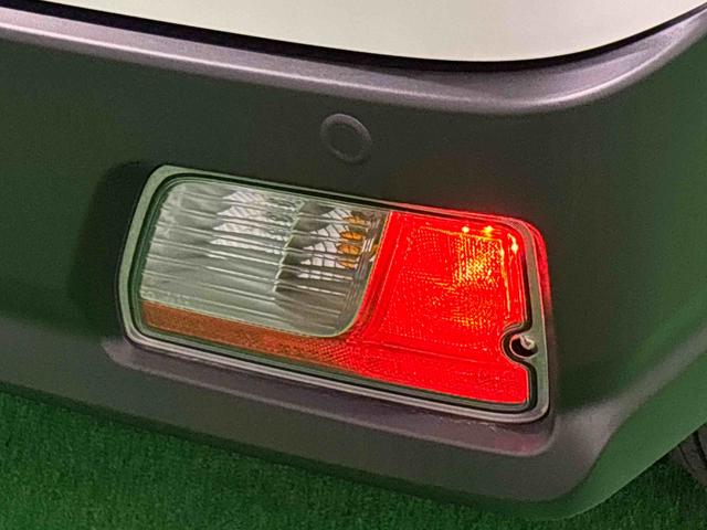 ハイゼットカーゴＤＸ　令和７年式　保証ありキーレスエントリー　マニュアルエアコン　運転席・助手席パワーウインドウ　オートライト　ハンド式サイドブレーキ　ハロゲンヘッドライト　アイドリングストップ機能　　　テンパータイヤ（広島県）の中古車