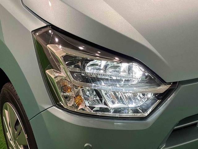 ミライースX SAIIILEDヘッドランプ セキュリティアラーム コーナーセンサー 14インチフルホイールキャップ キーレスエントリー 電動格納式ドアミラー ショツピングフック マニュアルエアコン(広島県)の中古車