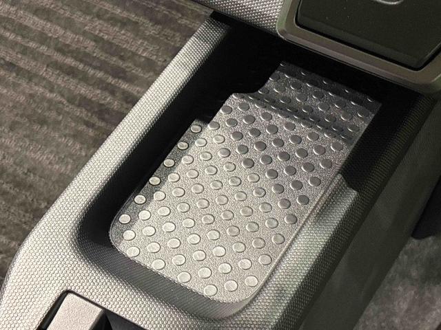 タフトG クロムベンチャー バックモニター 電動パーキングブレーキスカイフィールトップ クロムパック メッキパック シルバーアンダーガーニッシュ インテリアアクセント LEDオートライト&フォグランプ 電動パーキングブレーキ バックカメラ アルミホイール(広島県)の中古車