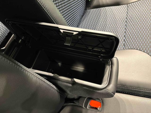 タントカスタムRS 令和7年式 保証ありLEDオートライト パワースライドドアウェルカムオープン機能 オート電動格納式ドアミラー 助手席ロングスライド 助手席イージークローザー アルミホイール キーフリーシステム(広島県)の中古車