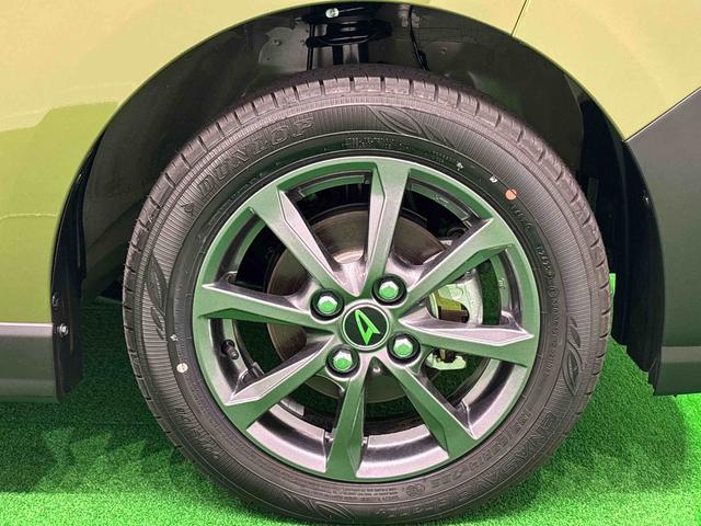 タントファンクロス バックモニター対応 電動パーキングブレーキLEDオートライト パワースライドドアウェルカムオープン機能 電動格納式ドアミラー 助手席ロングスライド 助手席イージークローザー セキュリティアラーム キーフリーシステム(広島県)の中古車