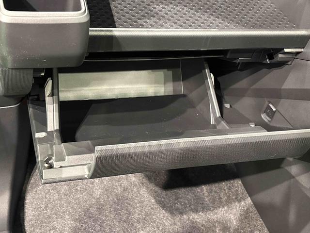 タフトG クロムベンチャー 未走行車 保証継承スカイフィールトップ クロムパック メッキパック シルバーアンダーガーニッシュ インテリアアクセント LEDオートライト&フォグランプ 電動パーキングブレーキ バックカメラ アルミホイール(広島県)の中古車