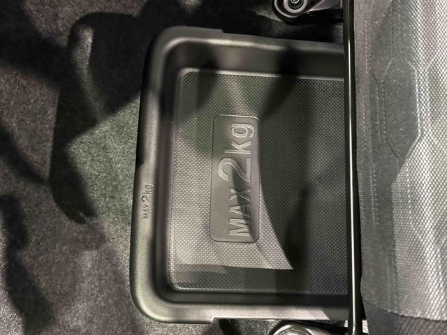 タフトＧターボ　クロムベンチャー　令和７年式　保証付きスカイフィールトップ　クロムパック　メッキパック　シルバーアンダーガーニッシュ　インテリアアクセント　ＬＥＤオートハイビーム＆フォグランプ　電動パーキングブレーキ　バックカメラ　アルミホイール（広島県）の中古車