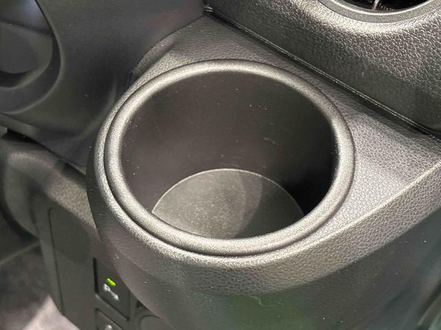 ミライースL SAIIIハロゲンヘッドランプ セキュリティアラーム コーナーセンサー 13インチフルホイールキャップ キーレスエントリー マニュアルエアコン ショツピングフック(広島県)の中古車