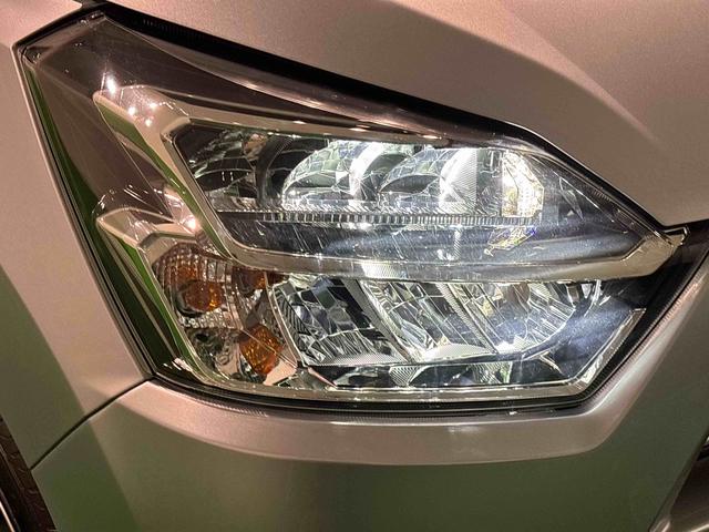 ミライースX SAIIILEDヘッドランプ セキュリティアラーム コーナーセンサー 14インチフルホイールキャップ キーレスエントリー 電動格納式ドアミラー ショツピングフック マニュアルエアコン(広島県)の中古車
