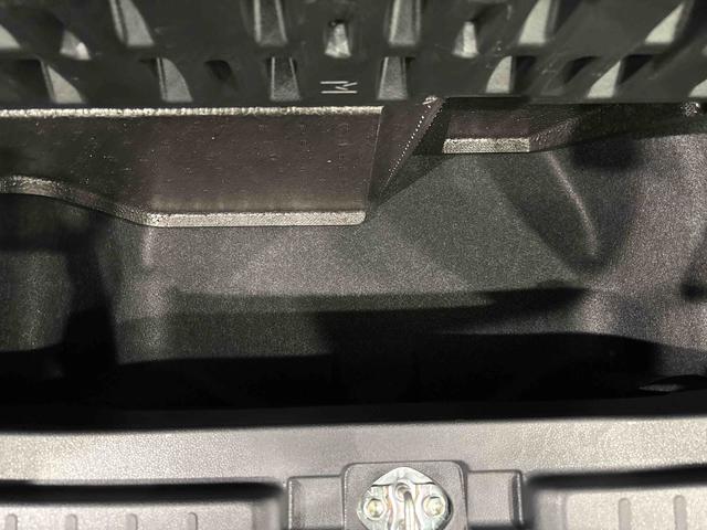 ムーヴＧ　バックカメラ付き　電動パーキングブレーキ　オートエアコンレーンキープ　電動格納式ミラー　衝突被害軽減Ｂ　Ａストップ　ＬＥＤ　スマートキー　アルミホイール　オートハイビーム　オートライト　盗難防止システム　キーフリーシステム（広島県）の中古車