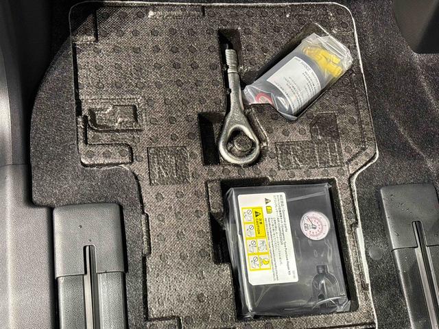 タントファンクロスＬＥＤオートライト　パワースライドドアウェルカムオープン機能　電動パーキングブレーキ　運転席助手席シートヒーター　アルミホイール　キーフリーシステム　　オート電動格納式ドアミラー（広島県）の中古車