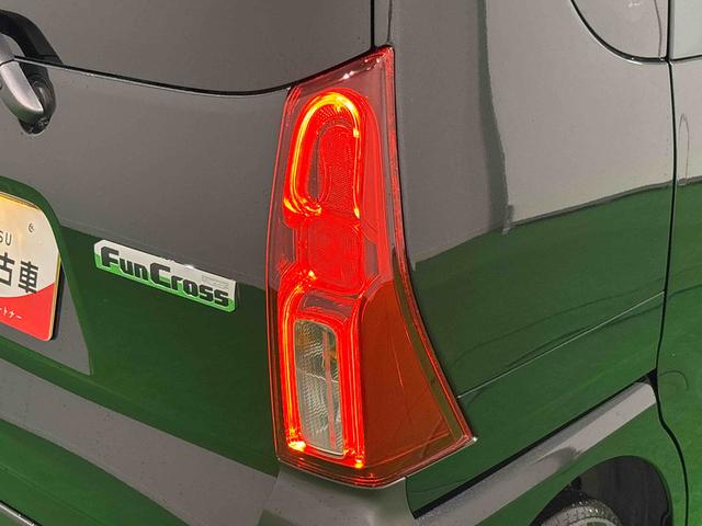 タントファンクロスＬＥＤオートライト　パワースライドドアウェルカムオープン機能　電動パーキングブレーキ　運転席助手席シートヒーター　アルミホイール　キーフリーシステム　　オート電動格納式ドアミラー（広島県）の中古車