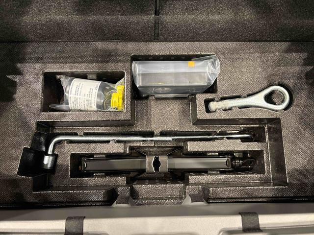 タフトG クロムベンチャー バックカメラ付 全車速追従機能付ACCスカイフィールトップ LEDオートライト オートハイビーム フロントフォグランプ 運転席/助手席シートヒーター プッシュボタンスタート キーフリーシステム 電動パーキングブレーキ アルミホイール(広島県)の中古車