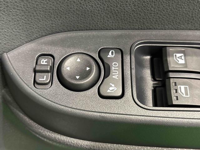 タントXLEDオートライト パワースライドドアウェルカムオープン機能 電動パーキングブレーキ 運転席助手席シートヒーター フルホイールキャツプ キーフリーシステム オート電動格納式ドアミラー(広島県)の中古車