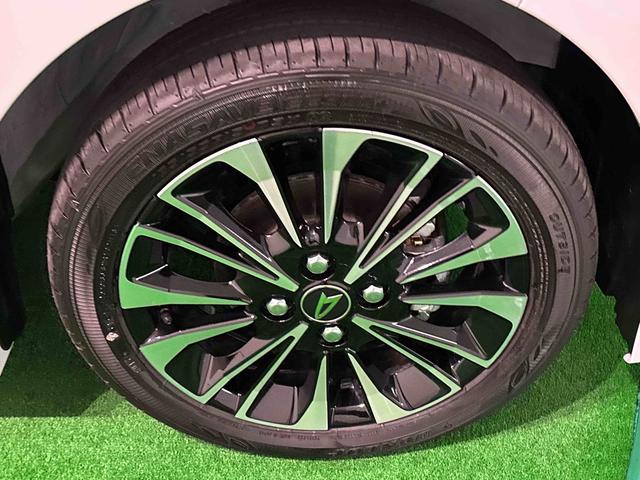 タントカスタムRS 令和7年式 保証付きLEDオートライト パワースライドドアウェルカムオープン機能 電動パーキングブレーキ 運転席助手席シートヒーター アルミホイール キーフリーシステム オート電動格納式ドアミラー(広島県)の中古車