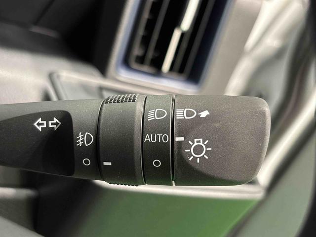 タントカスタムXLEDオートライト パワースライドドアウェルカムオープン機能 電動パーキングブレーキ 運転席助手席シートヒーター アルミホイール キーフリーシステム オート電動格納式ドアミラー 前後ブレーキサポート(広島県)の中古車
