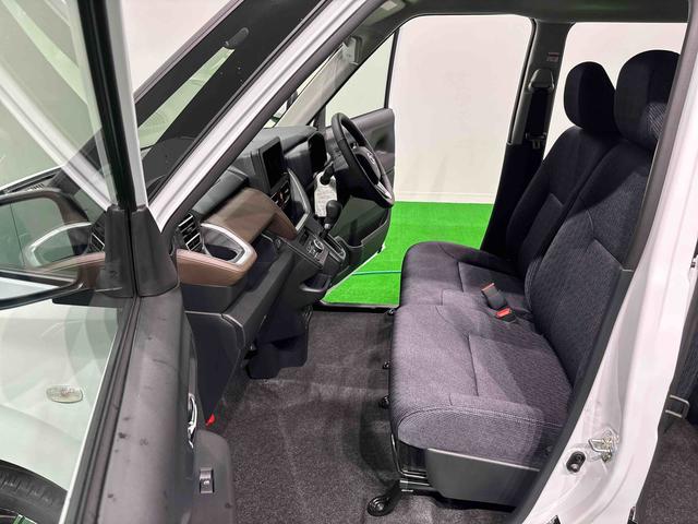 ムーヴＲＳ　４ＷＤ　ＬＥＤオートハイビーム・フォグランプＬＥＤオートハイビーム・フォグランプ　　両側パワースライドドア　スライドドアイージークローザー　アルミホイール　オートライト　プッシュボタンスタート　セキュリティアラーム　ターボエンジン（広島県）の中古車