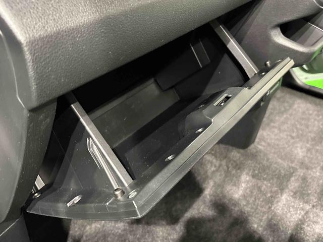 ムーヴRS ターボ 両側電動スライドドア トップシェイドガラス全車速追従機能付ACC 純正ナビ装着用アップグレードパック 電動パーキングブレーキ+オートホールドブレーキ機能 オートライト 運転席シートリフター チルトステアリング キーフリーシステム(広島県)の中古車