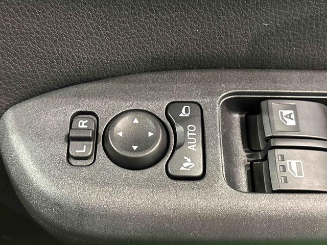 ムーヴＲＳＬＥＤオートライト・フォグランプ　電動パーキングブレーキ　プッシュボタンスタート　セキュリティアラーム　バックカメラ　両側パワースライドドアウエルカムオープン機能　オート電動格納式ドアミラー（広島県）の中古車
