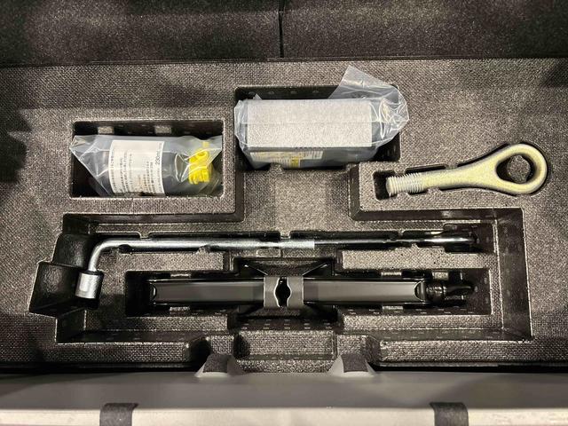 タフトG DVD/USBチューナー 運転席・助手席シートヒーター電動パーキングブレーキ+オートホールドブレーキ機能 純正ナビ装着用アップグレードパック ETC 本革巻ステアリングホイール オートライト 運転席シートリフター チルトステアリング(広島県)の中古車