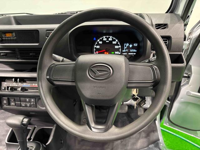 ハイゼットトラックスタンダード 4WDハロゲンヘッドランプ トップシェイドガラス 運転席バニティミラー AM・FMラジオ マニュアルエアコン ガードフレーム スペアタイヤ(広島県)の中古車