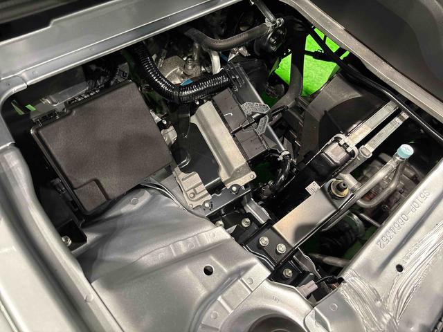 ハイゼットトラックスタンダードLEDヘッドランプ トップシェイドガラス 運転席SRSエアバック バックソナー 電動式パワーステアリング AM/FMラジオ あゆみ板掛けテールゲート VSC&TRC(広島県)の中古車
