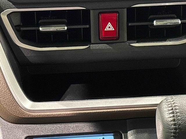 ムーヴRS ターボ車 バックモニター対応カメラ アルミホイールLEDオートライト・フォグランプ 電動パーキングブレーキ プッシュボタンスタート セキュリティアラーム バックカメラ 両側パワースライドドアウエルカムオープン機能 オート電動格納式ドアミラー(広島県)の中古車