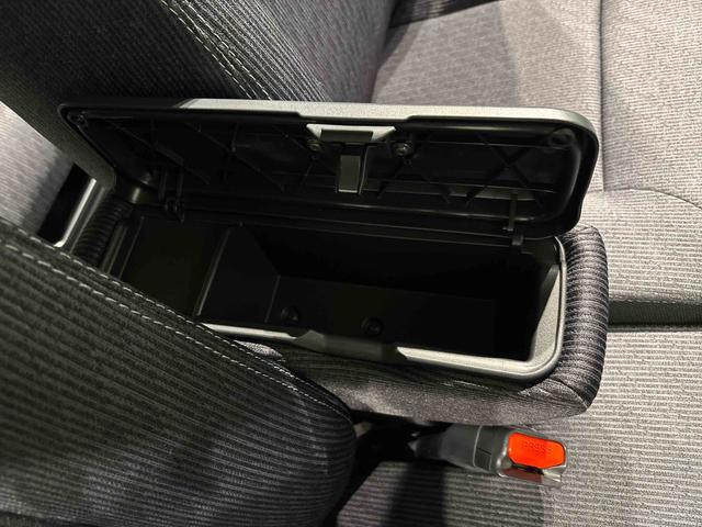 ムーヴRS ターボ車 バックモニター対応カメラ アルミホイールLEDオートライト・フォグランプ 電動パーキングブレーキ プッシュボタンスタート セキュリティアラーム バックカメラ 両側パワースライドドアウエルカムオープン機能 オート電動格納式ドアミラー(広島県)の中古車