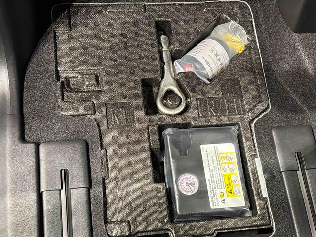 タントXLEDオートライト パワースライドドアウェルカムオープン機能 電動パーキングブレーキ 運転席助手席シートヒーター フルホイールキャツプ キーフリーシステム オート電動格納式ドアミラー(広島県)の中古車