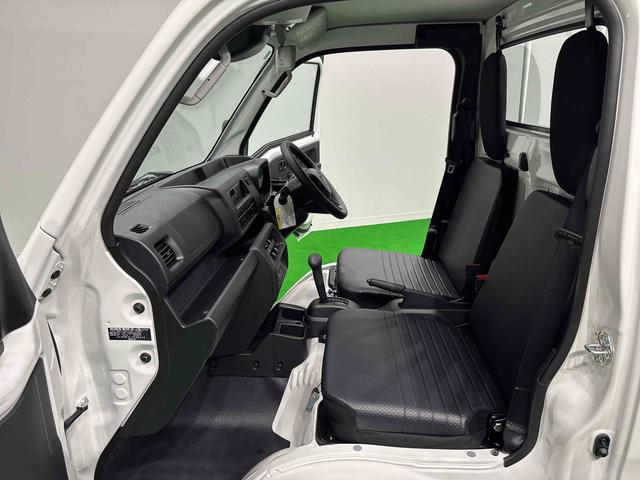 ハイゼットトラックスタンダードハロゲンヘッドランプ　トップシェイドガラス　運転席バニティミラー　ＡＭ・ＦＭラジオ（広島県）の中古車