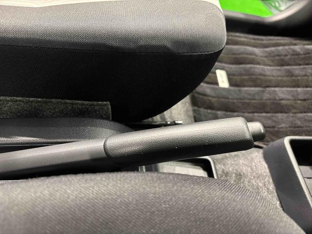 ミライースX リミテッドSAIII ナビ バックモニター対応カメラ付きLEDヘッドランプ セキュリティアラーム コーナーセンサー 14インチフルホイールキャップ キーレスエントリー 電動格納式ドアミラー ショツピングフック マニュアルエアコン(広島県)の中古車