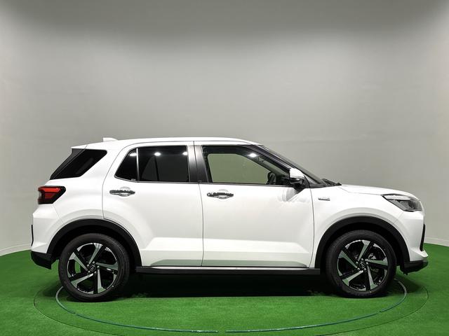 ロッキープレミアムG HEVLEDヘッドランプ・フォグランプ 全車速追従機能付アダプティブクルーズコントロール レーンキープコントロール 17インチアルミホイール シートヒーター(広島県)の中古車