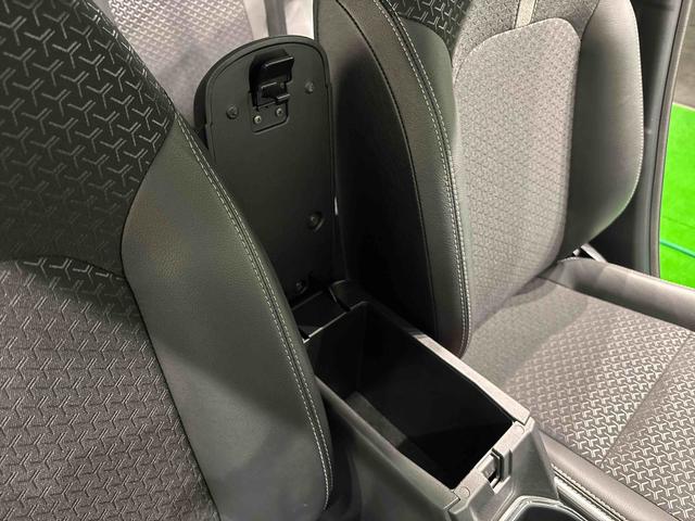 ロッキープレミアムG HEVLEDヘッドランプ・フォグランプ 全車速追従機能付アダプティブクルーズコントロール レーンキープコントロール 17インチアルミホイール シートヒーター(広島県)の中古車