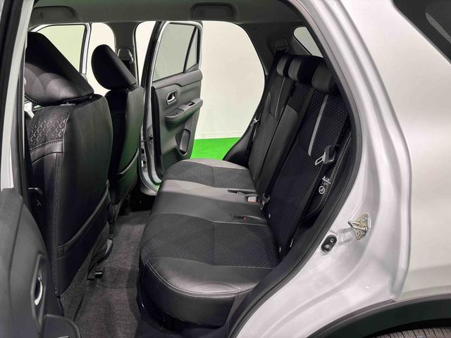 ロッキープレミアムG HEVLEDヘッドランプ・フォグランプ 全車速追従機能付アダプティブクルーズコントロール レーンキープコントロール 17インチアルミホイール シートヒーター(広島県)の中古車