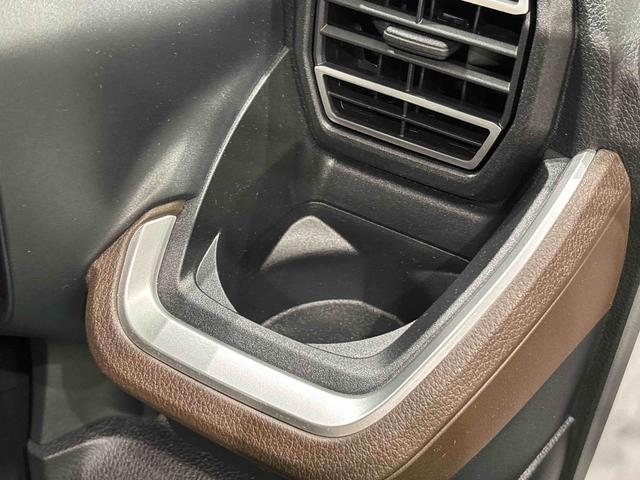 ムーヴG 左側パワースライドドア 電子パーキングブレーキLEDオートハイビーム・フォグランプ 運転席シートリフター アルミホイール オートライト プッシュボタンスタート セキュリティアラーム スーパーUV&IRカットガラス 電動パーキングブレーキ(広島県)の中古車