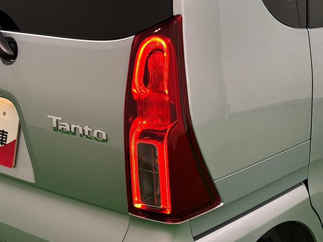 タントＸ　　バックモニター対応カメラ　　シートヒーターＬＥＤオートライト　パワースライドドアウェルカムオープン機能　電動パーキングブレーキ　運転席助手席シートヒーター　　フルホイールキャツプ　キーフリーシステム　　オート電動格納式ドアミラー（広島県）の中古車