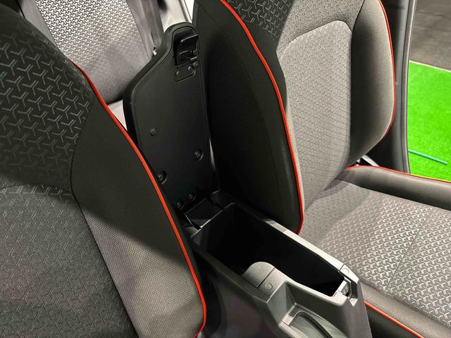 ロッキーG ナビ パノラマモニター ドライブレコーダー ETC車載器LEDヘッドランプ・フォグランプ 全車速追従機能付アダプティブクルーズコントロール レーンキープコントロール 17インチアルミホイール シートヒーター プッシュボタンスタート(広島県)の中古車