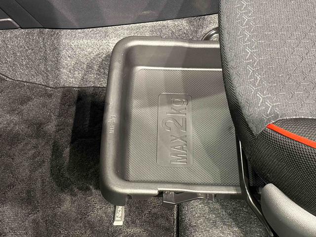 ロッキーG ナビ パノラマモニター ドライブレコーダー ETC車載器LEDヘッドランプ・フォグランプ 全車速追従機能付アダプティブクルーズコントロール レーンキープコントロール 17インチアルミホイール シートヒーター プッシュボタンスタート(広島県)の中古車