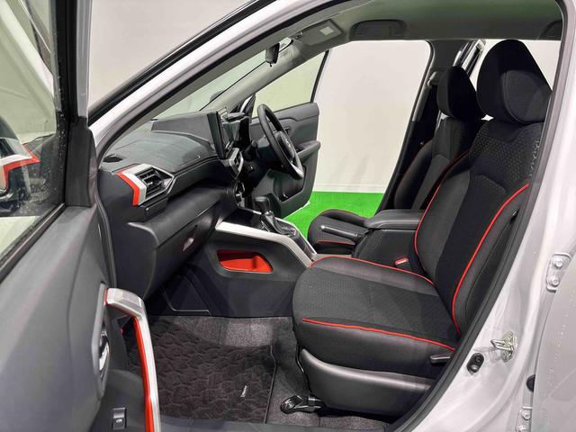 ロッキーG ナビ パノラマモニター ドライブレコーダー ETC車載器LEDヘッドランプ・フォグランプ 全車速追従機能付アダプティブクルーズコントロール レーンキープコントロール 17インチアルミホイール シートヒーター プッシュボタンスタート(広島県)の中古車
