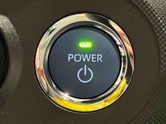 ロッキープレミアムG HEV LEDヘッドライト シートヒーターLEDヘッドランプ・フォグランプ 全車速追従機能付アダプティブクルーズコントロール レーンキープコントロール ブラインドスポットモニター 17インチアルミホイール シートヒーター(広島県)の中古車