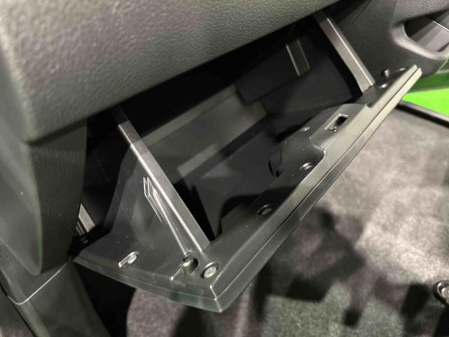 ムーヴRS ターボ バックカメラ付 全車速追従機能付ACCLEDオートライト・フォグランプ 電動パーキングブレーキ プッシュボタンスタート セキュリティアラーム バックカメラ 両側パワースライドドアウエルカムオープン機能 オート電動格納式ドアミラー(広島県)の中古車