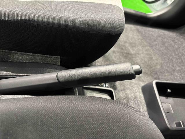 ミライースX SAIII LEDヘッドライト コーナーセンサーセキュリティアラーム 14インチフルホイールキャップ キーレスエントリー 電動格納式ドアミラー ショツピングフック マニュアルエアコン(広島県)の中古車