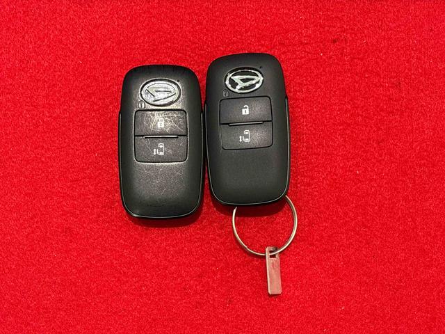ムーヴＧ衝突回避支援ブレーキ　オートミラー　車線逸脱警報　バックカメラ付き　ＬＥＤヘッドライト　インテリキー　盗難防止装置　オートライト　オートマチックハイビーム　エコアイドル　アルミホイール　キーフリー（広島県）の中古車