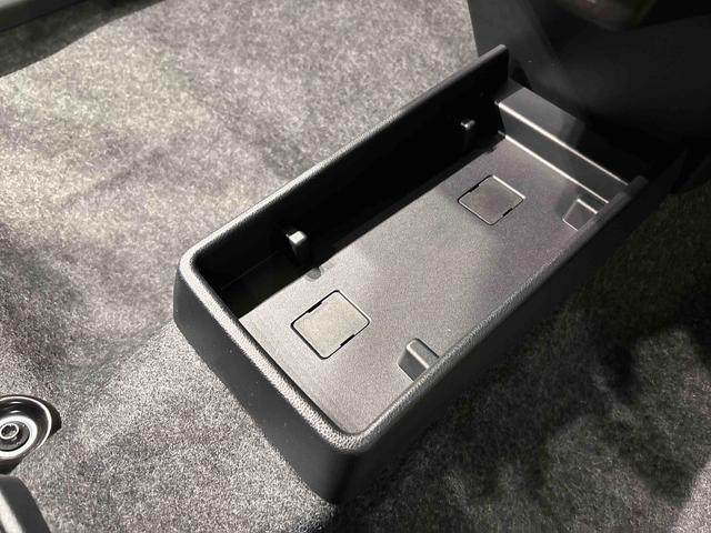 ミライースX SAIII LEDヘッドライトLEDヘッドランプ セキュリティアラーム コーナーセンサー 14インチフルホイールキャップ キーレスエントリー 電動格納式ドアミラー ショツピングフック マニュアルエアコン(広島県)の中古車
