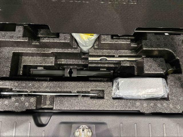 タントカスタムＲＳスタイルセレクションＬＥＤオートライト　パワースライドドアウェルカムオープン機能　オート電動格納式ドアミラー　助手席ロングスライド　助手席イージークローザー　アルミホイール　キーフリーシステム（広島県）の中古車