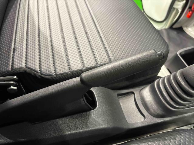 ハイゼットトラックスタンダード 4WD オートライト 予防安全機能スマアシトップシェイドガラス 運転席SRSエアバック バックソナー 電動式パワーステアリング AM/FMラジオ あゆみ板掛けテールゲート VSC&TRC(広島県)の中古車