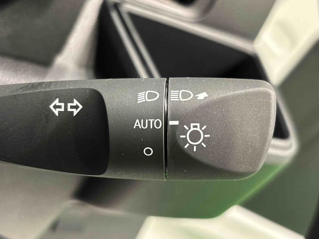 ハイゼットトラックスタンダード 4WD オートライト 予防安全機能スマアシトップシェイドガラス 運転席SRSエアバック バックソナー 電動式パワーステアリング AM/FMラジオ あゆみ板掛けテールゲート VSC&TRC(広島県)の中古車
