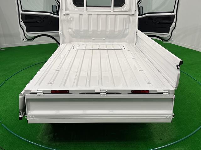 ハイゼットトラックスタンダード 4WD オートライト 予防安全機能スマアシトップシェイドガラス 運転席SRSエアバック バックソナー 電動式パワーステアリング AM/FMラジオ あゆみ板掛けテールゲート VSC&TRC(広島県)の中古車