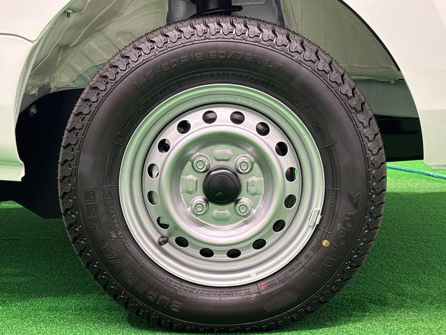 ハイゼットトラックスタンダード 4WD オートライト 予防安全機能スマアシトップシェイドガラス 運転席SRSエアバック バックソナー 電動式パワーステアリング AM/FMラジオ あゆみ板掛けテールゲート VSC&TRC(広島県)の中古車